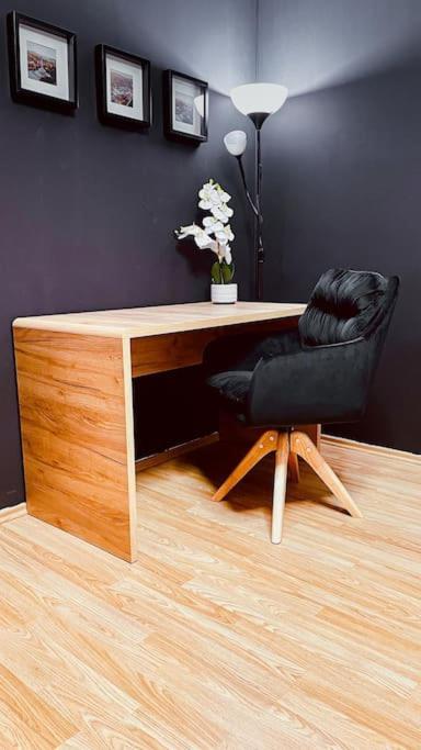 Moderny Apartman S Parkovanim Bratislava Exteriér fotografie