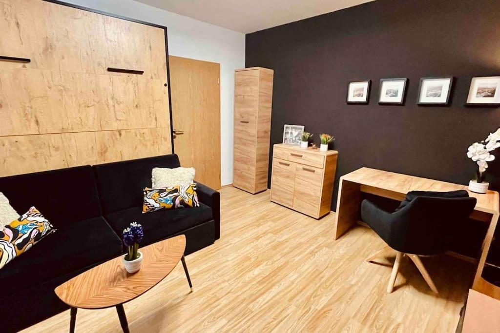 Moderny Apartman S Parkovanim Bratislava Exteriér fotografie